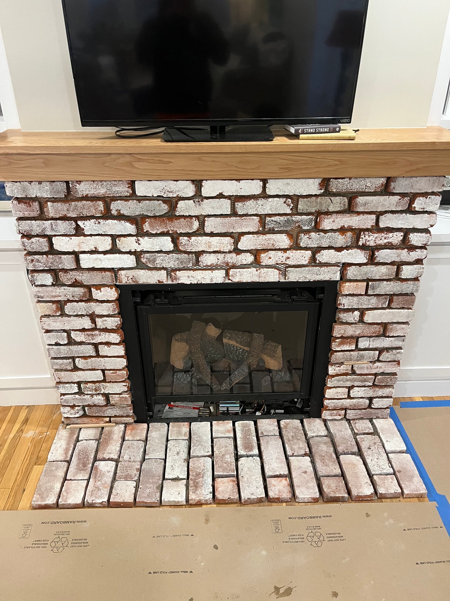 Antique Philly Whitewashed Thin Brick