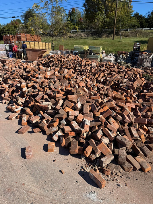 Tumbled Brick vs. Regular Brick: Understanding the Key Differences for Your Next Project