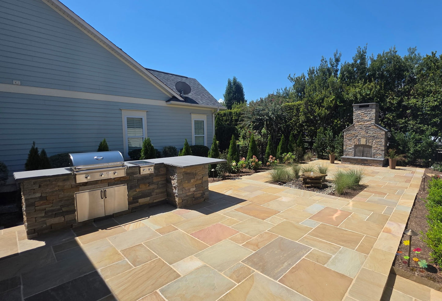USI Buff Flagstone
