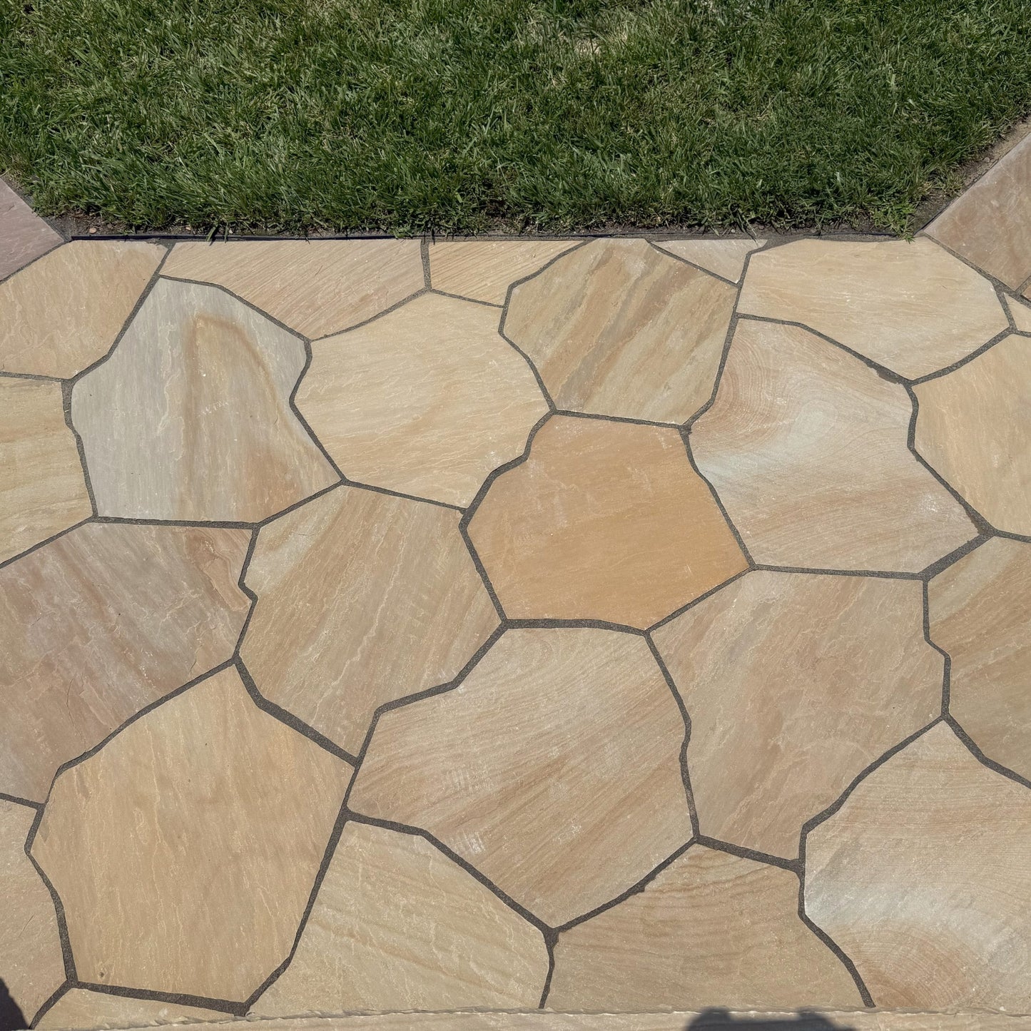 USI Buff Flagstone