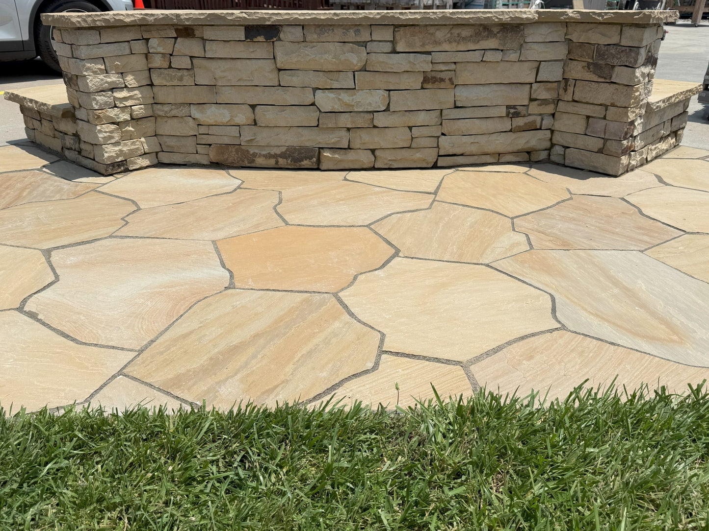 USI Buff Flagstone