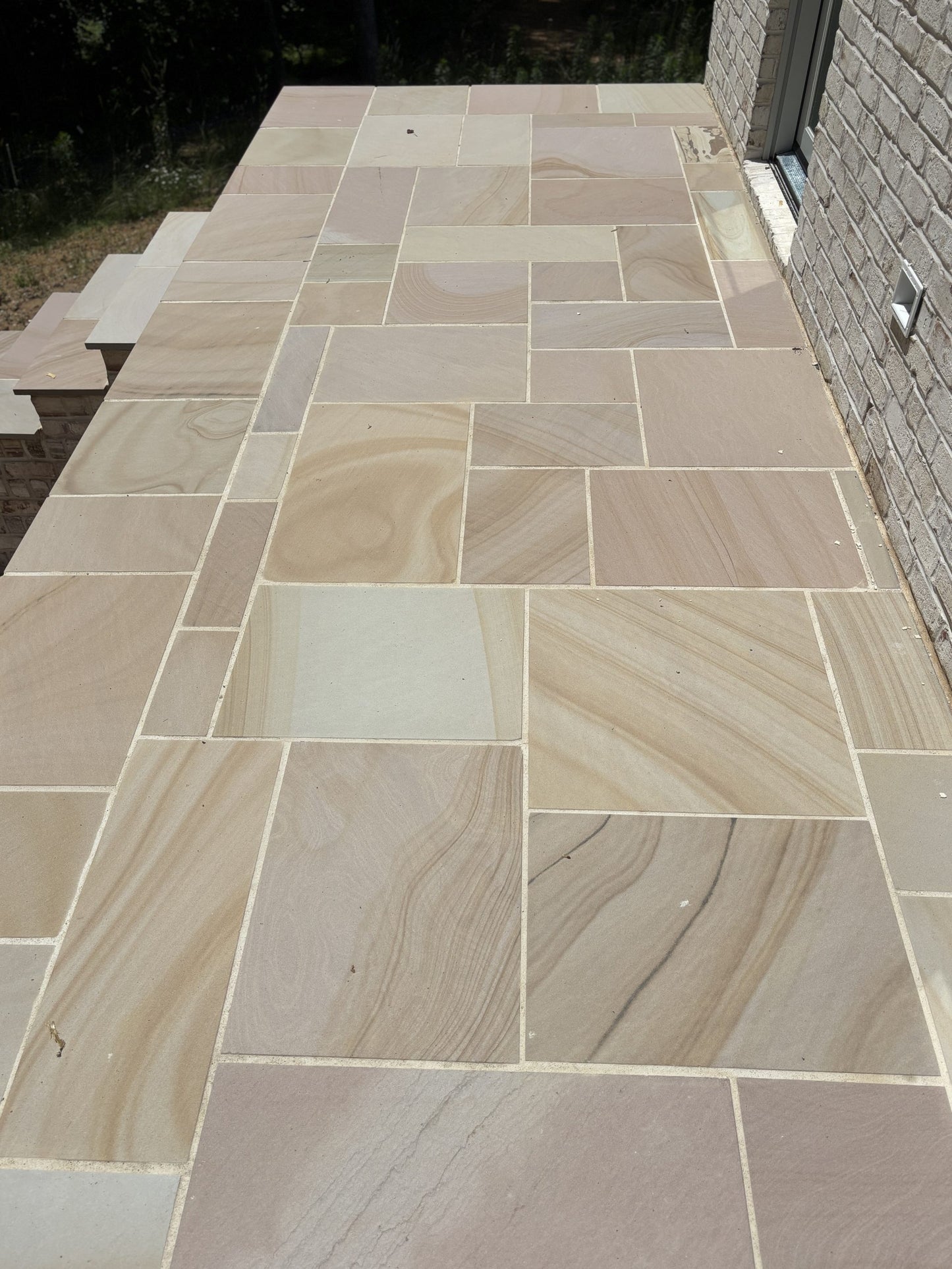 USI Buff Flagstone