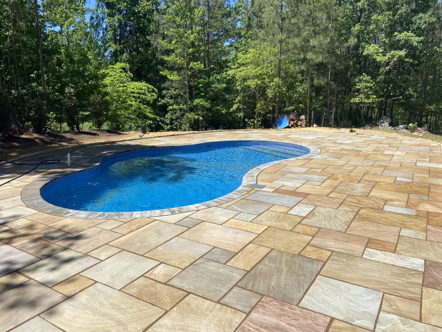 USI Buff Flagstone
