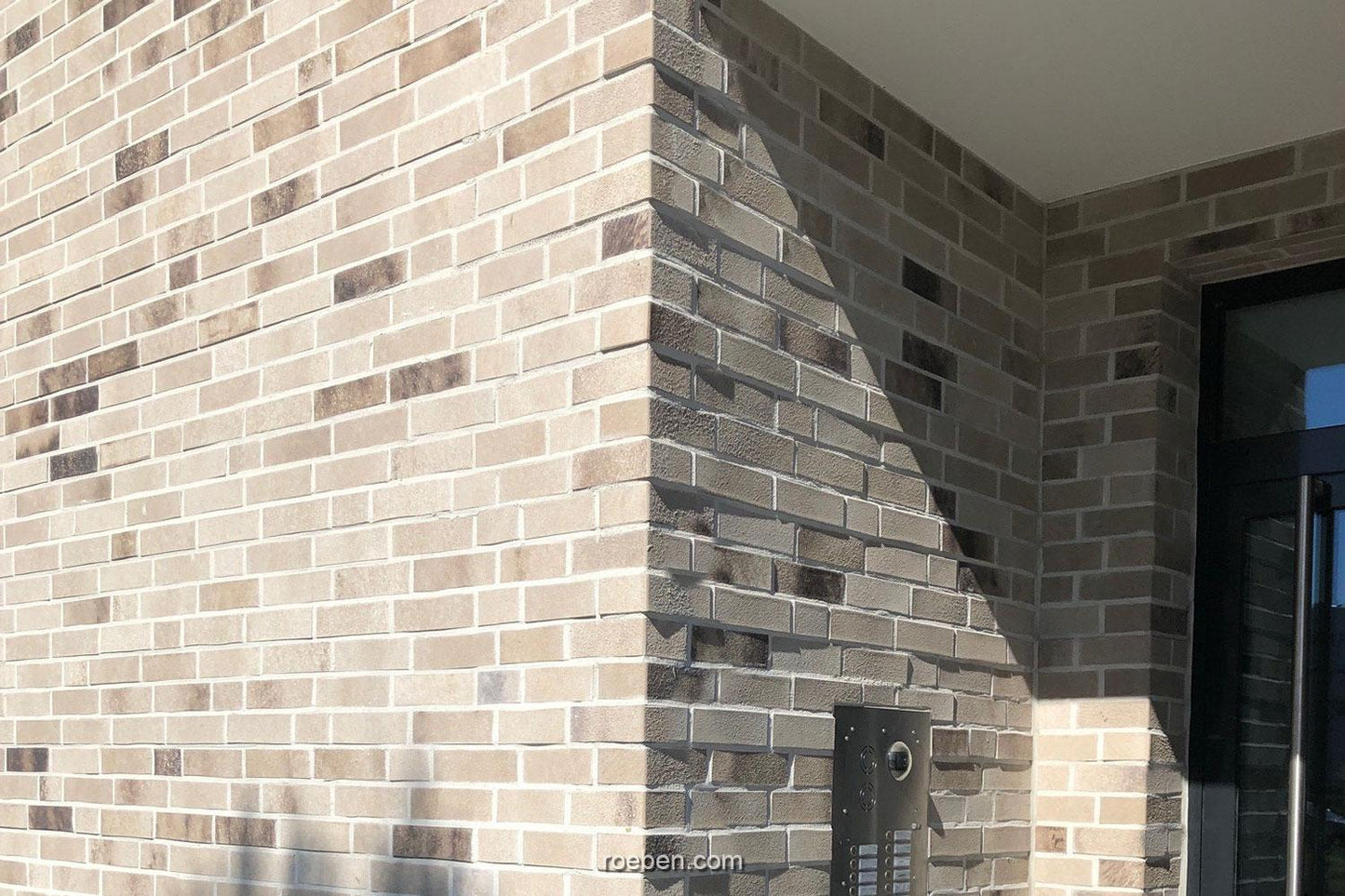 Carbon Thin Brick